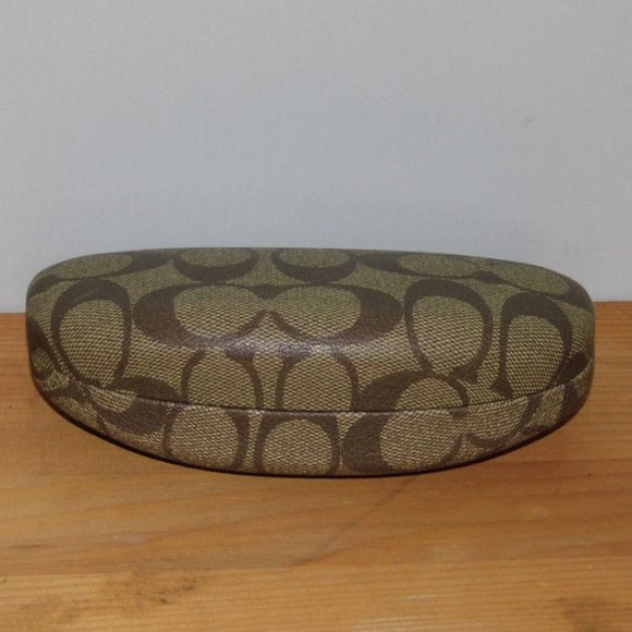 Coach Signature C Logo Clamshell Sunglasses Case - Picture 2 of 3